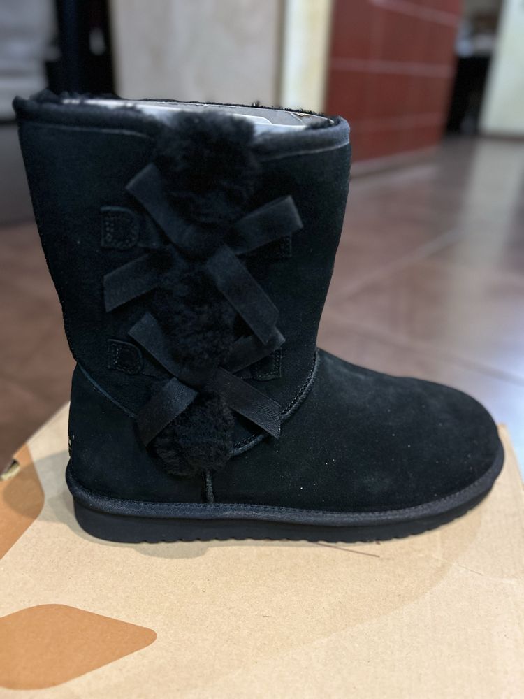 UGG 41 р. Новые женские зимние сапоги
