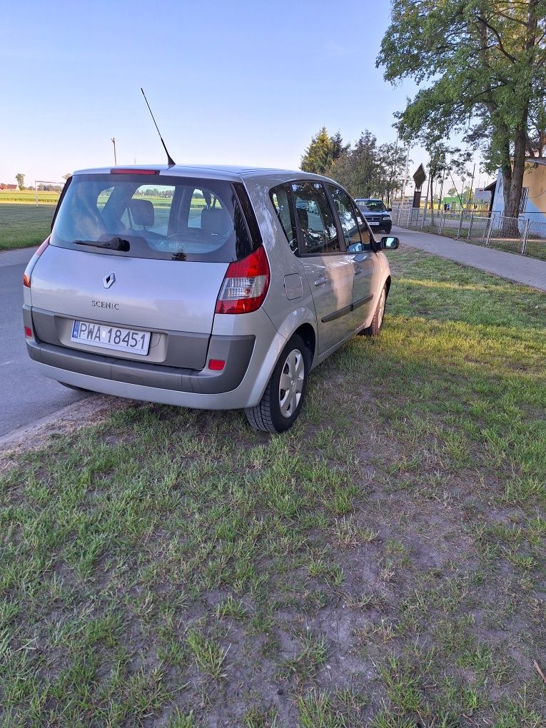 Renault scenic 2 1.9 dci 130km