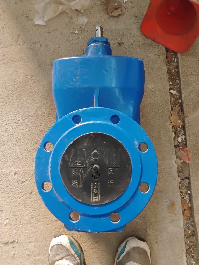 Zasówa wodociągowa Dn125