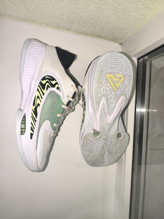 баскетбольні капці nike freak 4