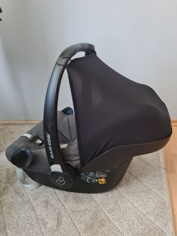 Fotelik nosidełko Maxi Cosi z bazą 0-13 kg