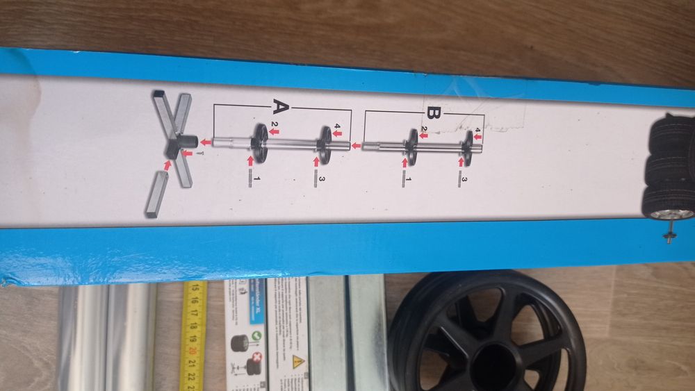 Стійка для зберігання шин Cartrend Reifenständer XL