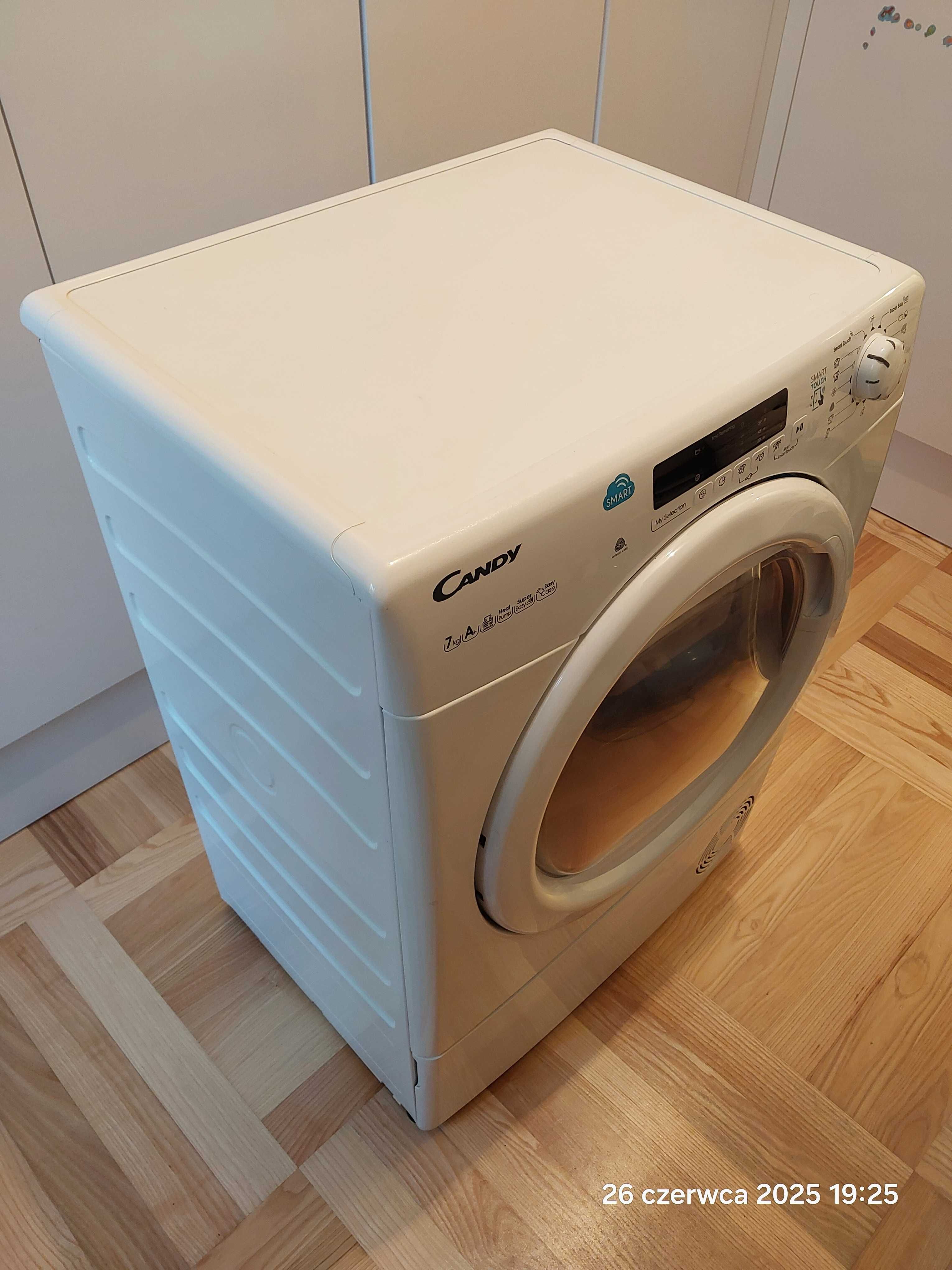 Suszarka do ubrań Candy CS4H7A1DE-S slim + gratis