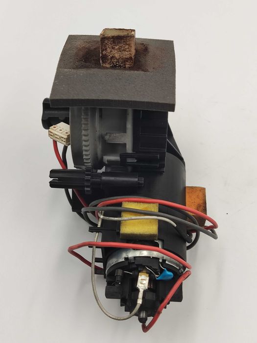 Młynek Siemens EQ6 Bosch veroaroma 2500 KAW