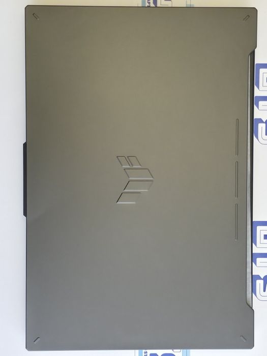 Asus Tuf gaming A17 144Hz R7-7735HS/ram16/ssd512 RTX4050