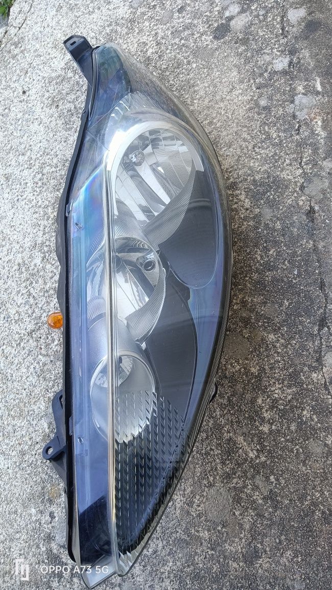 Farol Ford fiesta 6 ótica esquerda óptica 2010