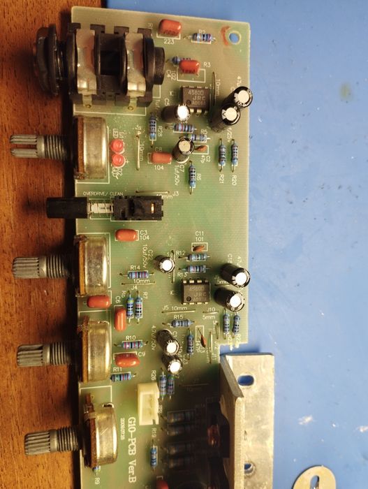 Плата і трансформатор гітарного підсилювача комбік axman g10