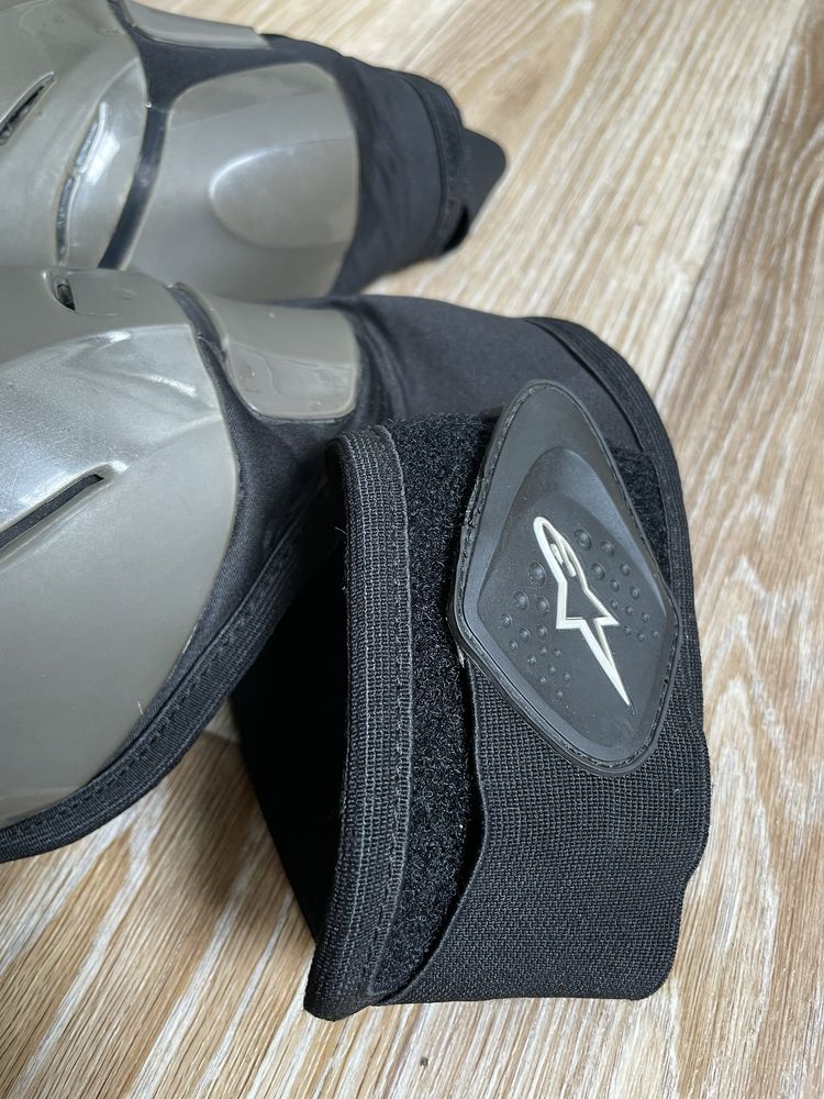 Наколінники ALPINESTARS BIONIC, Оригінал! Хороший стан