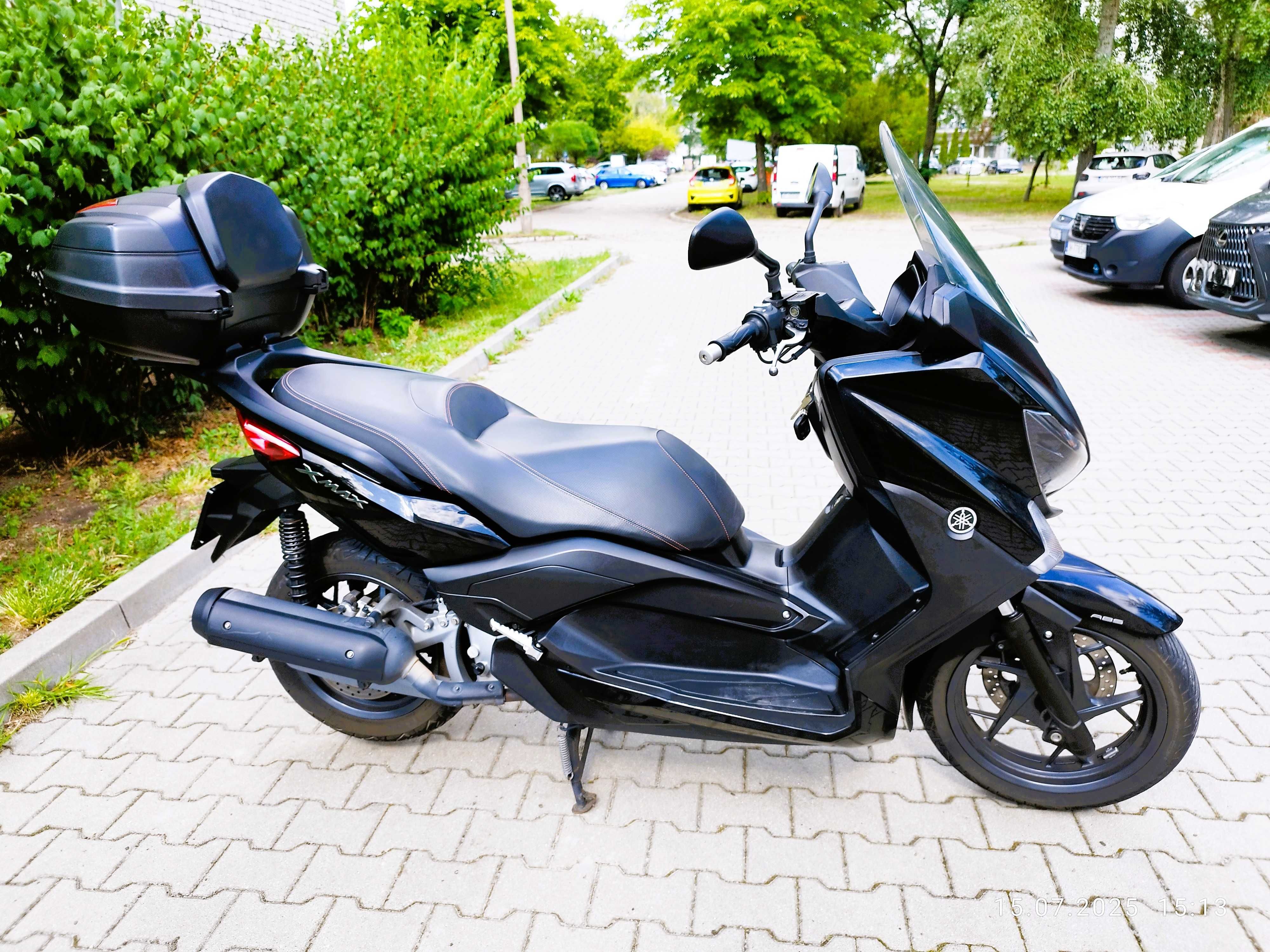 Skuter Yamaha XMAX 125-super stan