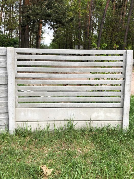 ogrodzenia betonowe wraz z możliwością montażu