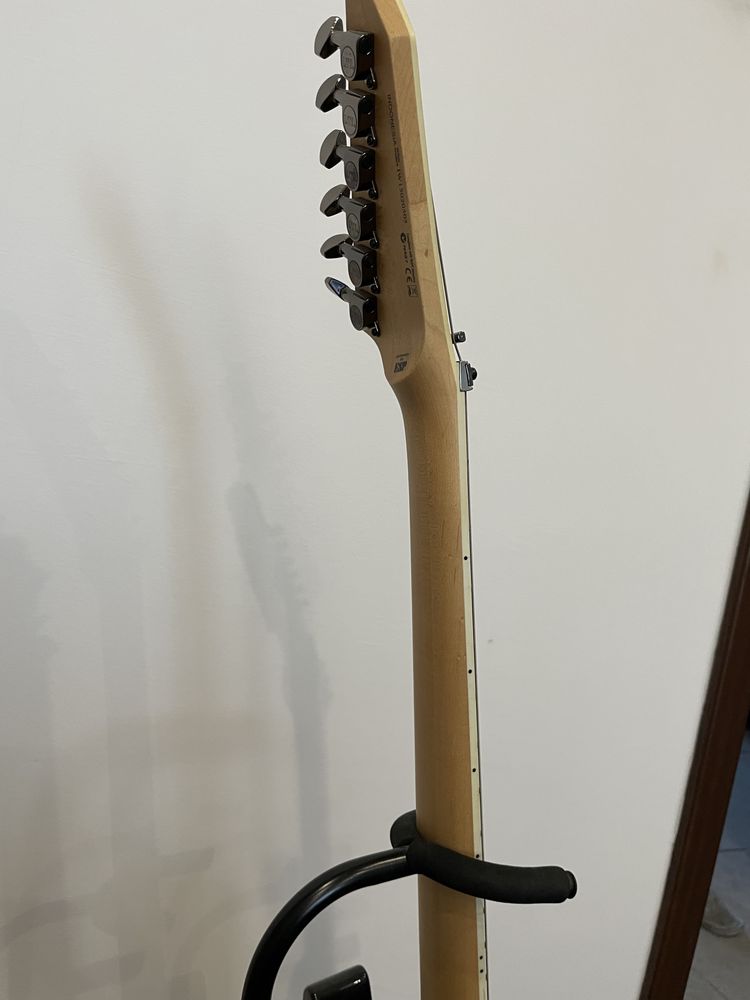 Gitara elektryczna ESP LTD M-330R