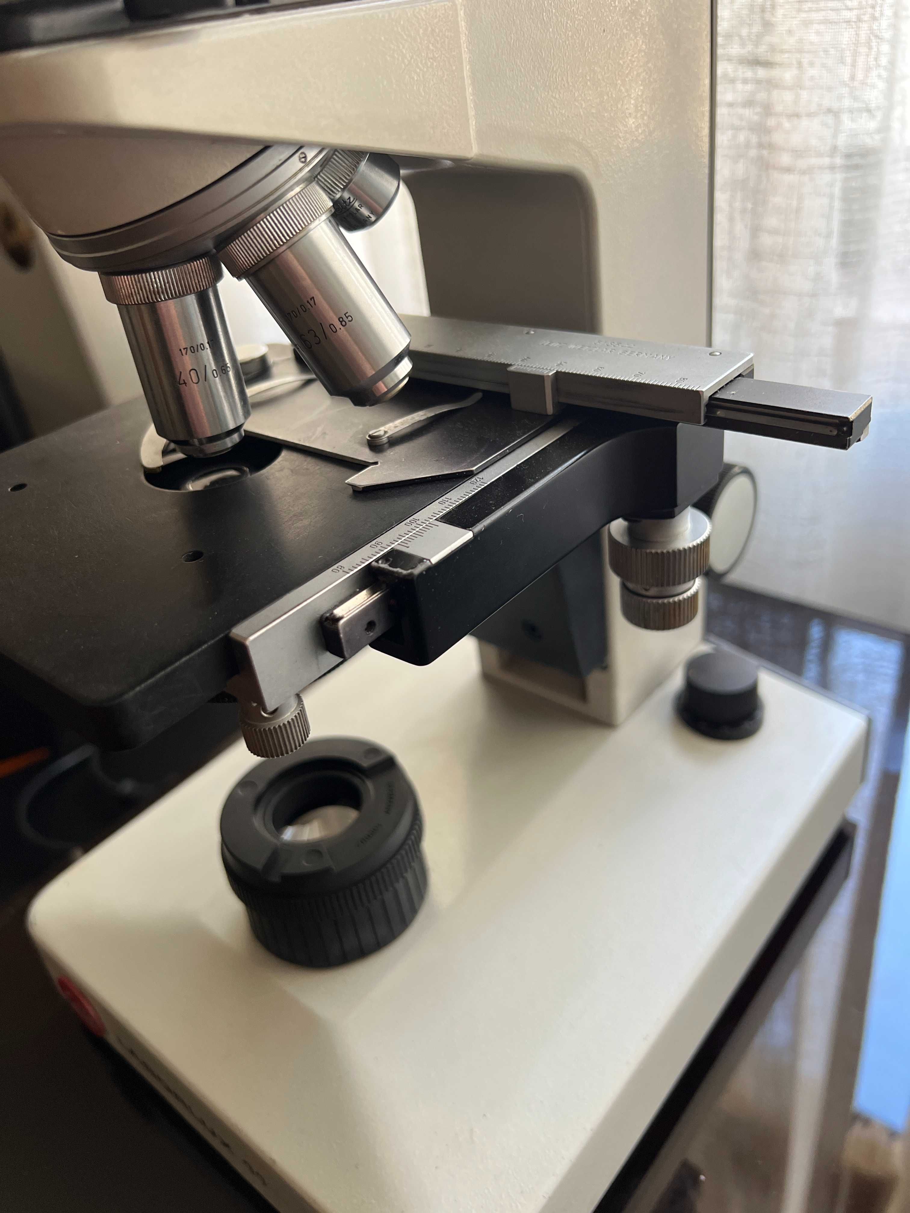 Microscópio LEITZ Laborlux 11