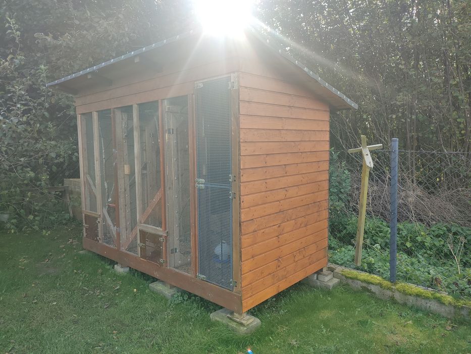 Woliera z papugami  150x300cm