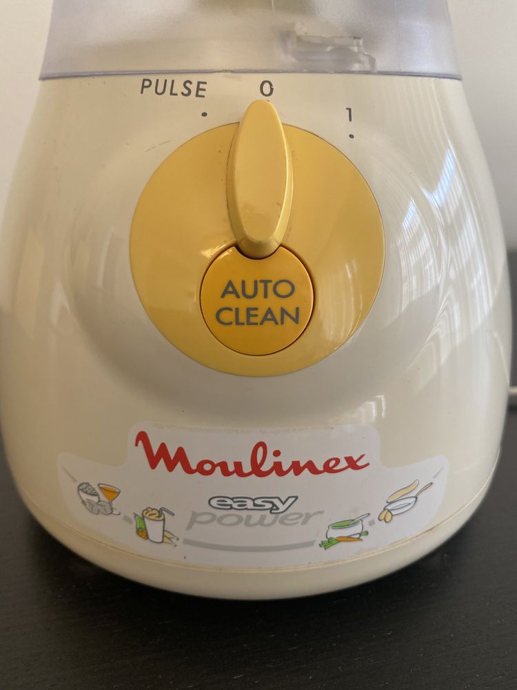 Liquidificador Moulinex Easy Power com pouco uso