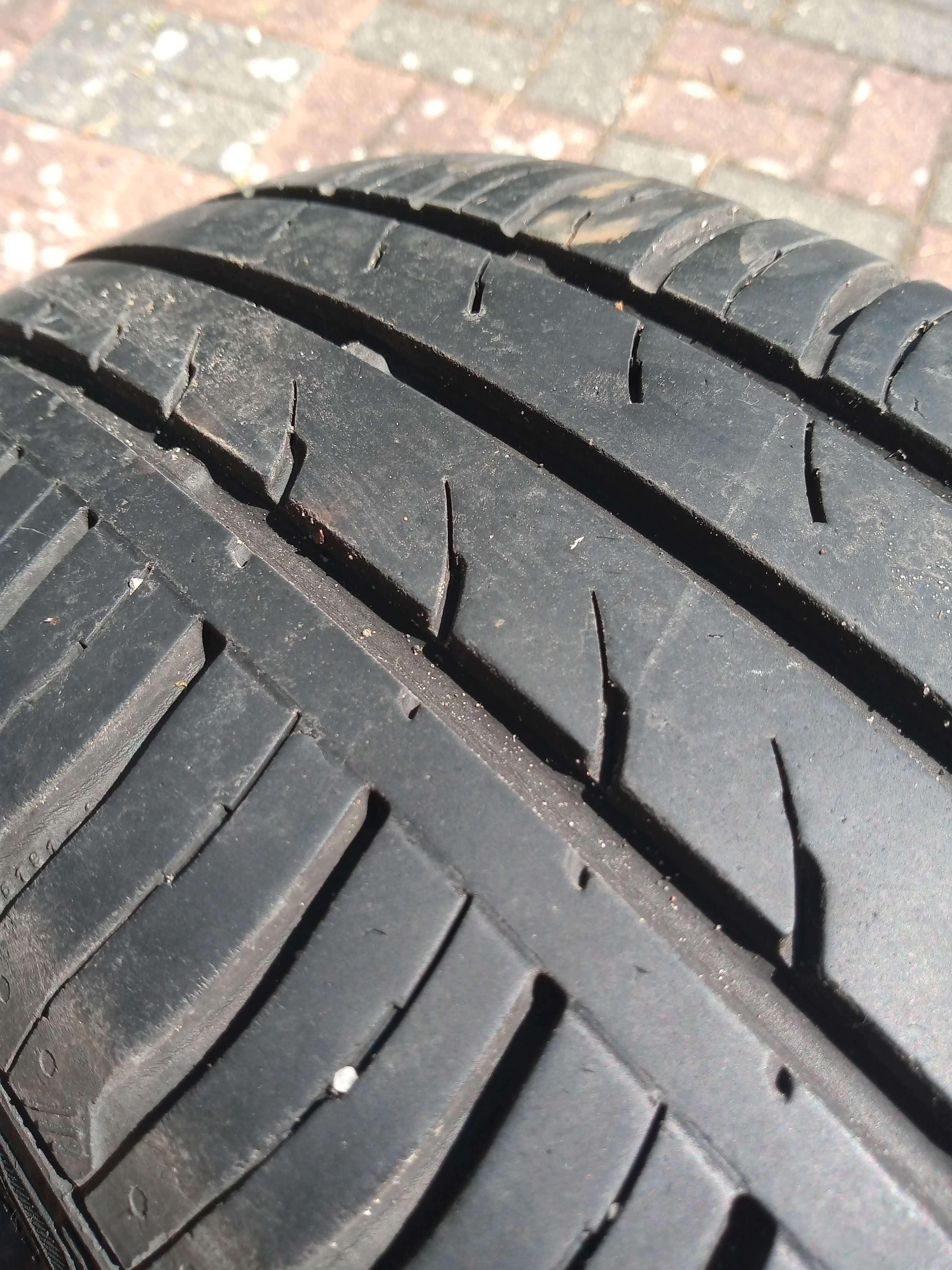 Koła felgi stalowe wraz z oponami letnimi Continental 185/65 R15 88T