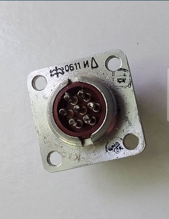 Разъем  2РМГ22Б10Ш1Е2Б