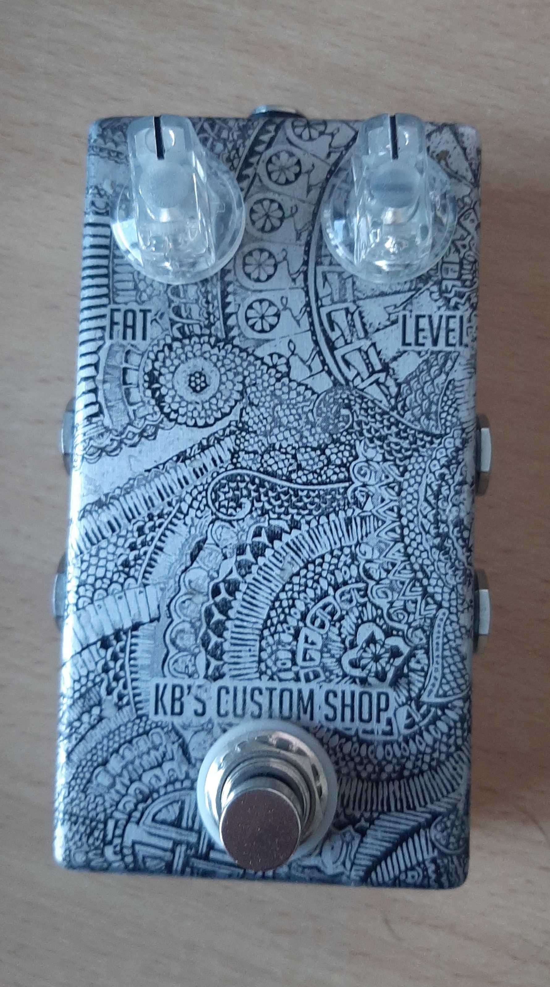 Efekt Booster środka z pętlą - Fat Mid Boost