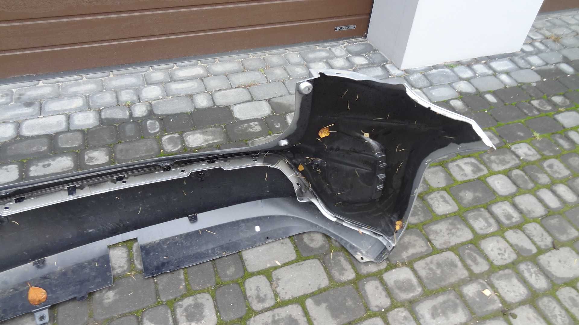 Toyota yaris cross 20-  zderzak tył
