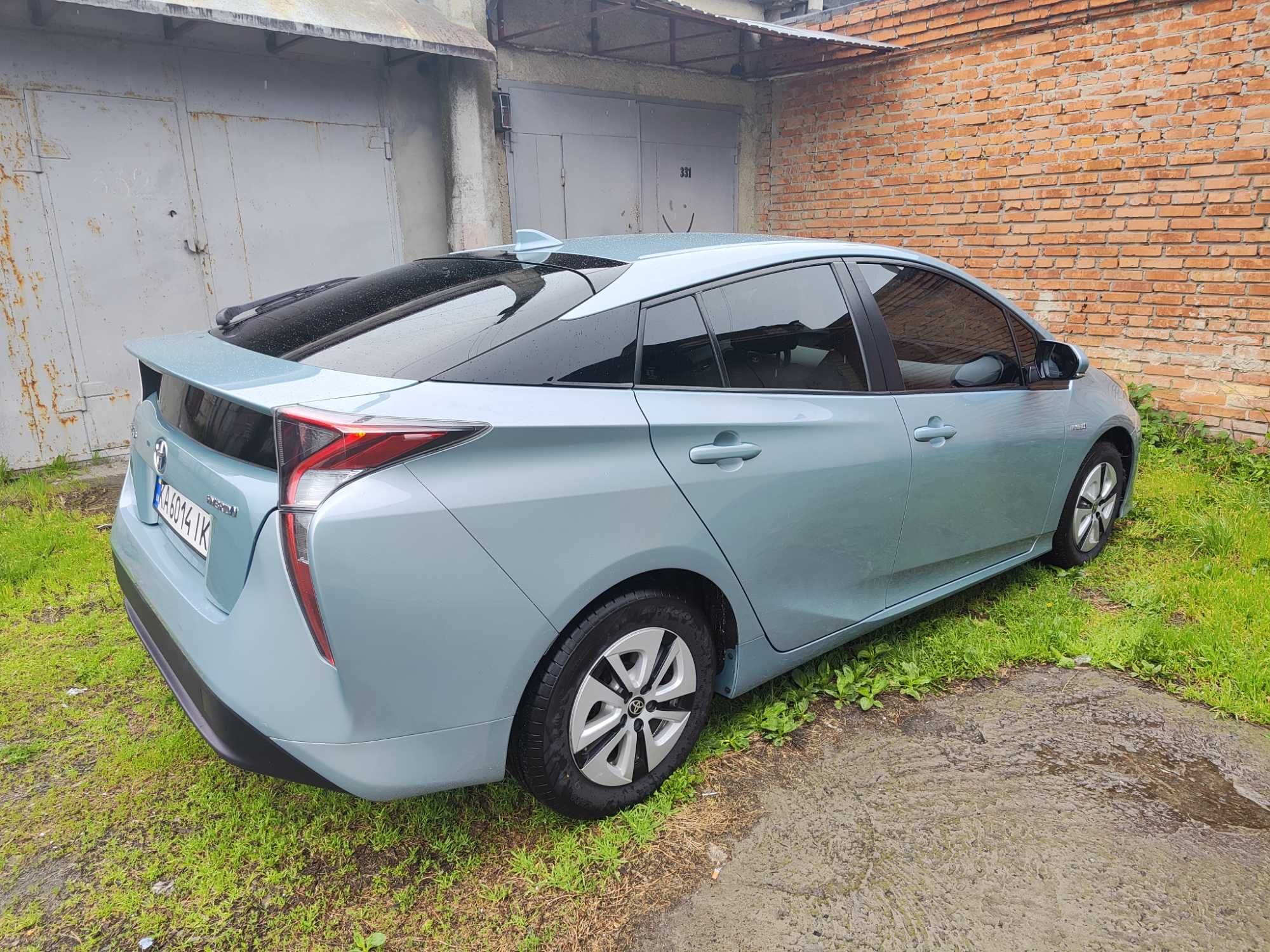 Toyota Prius 2016