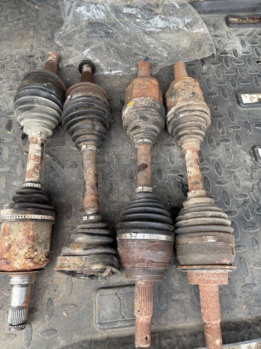 PÓŁOŚ TOYOTA LAND CRUISER 120 2002-2009