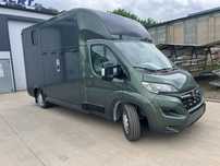 Opel Movano  Koniowóz , Pojazd do przewozu koni,