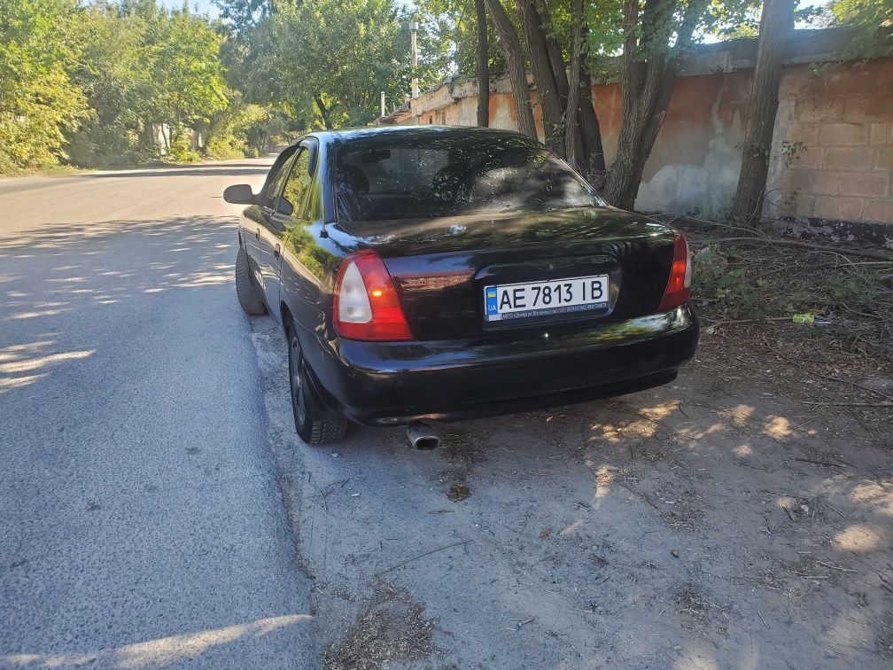 Продам на ходу nubira