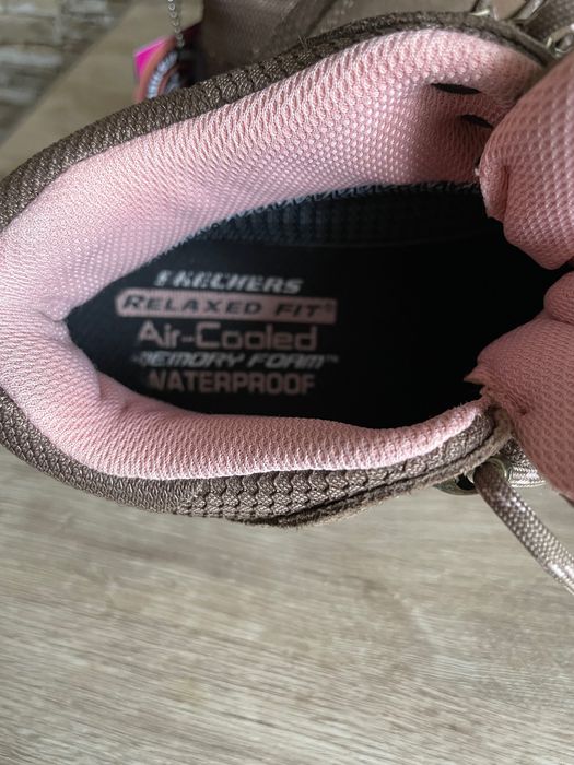 Чоботи жіночі skechers relaxed fit: trego - alpine trail