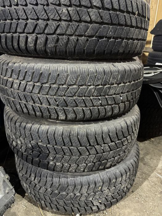 Koła zimowe 195/65/16C  vw 5x120