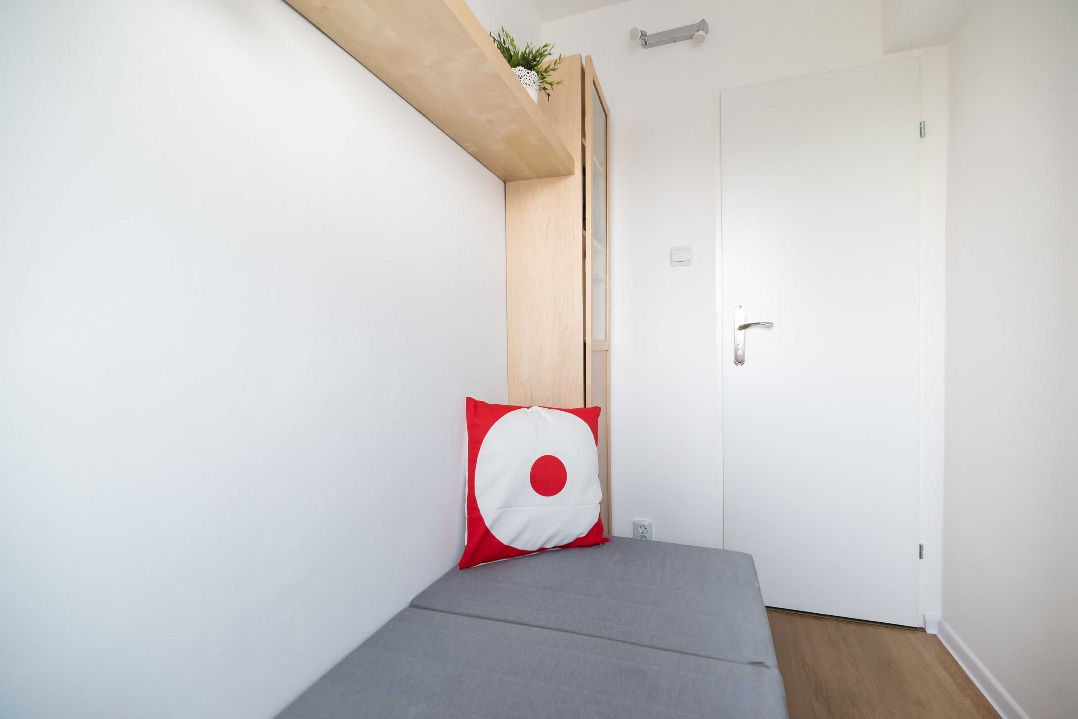 Bon5 Pokój w LOFT-owym klimacie, MOKOTÓW Sadyba