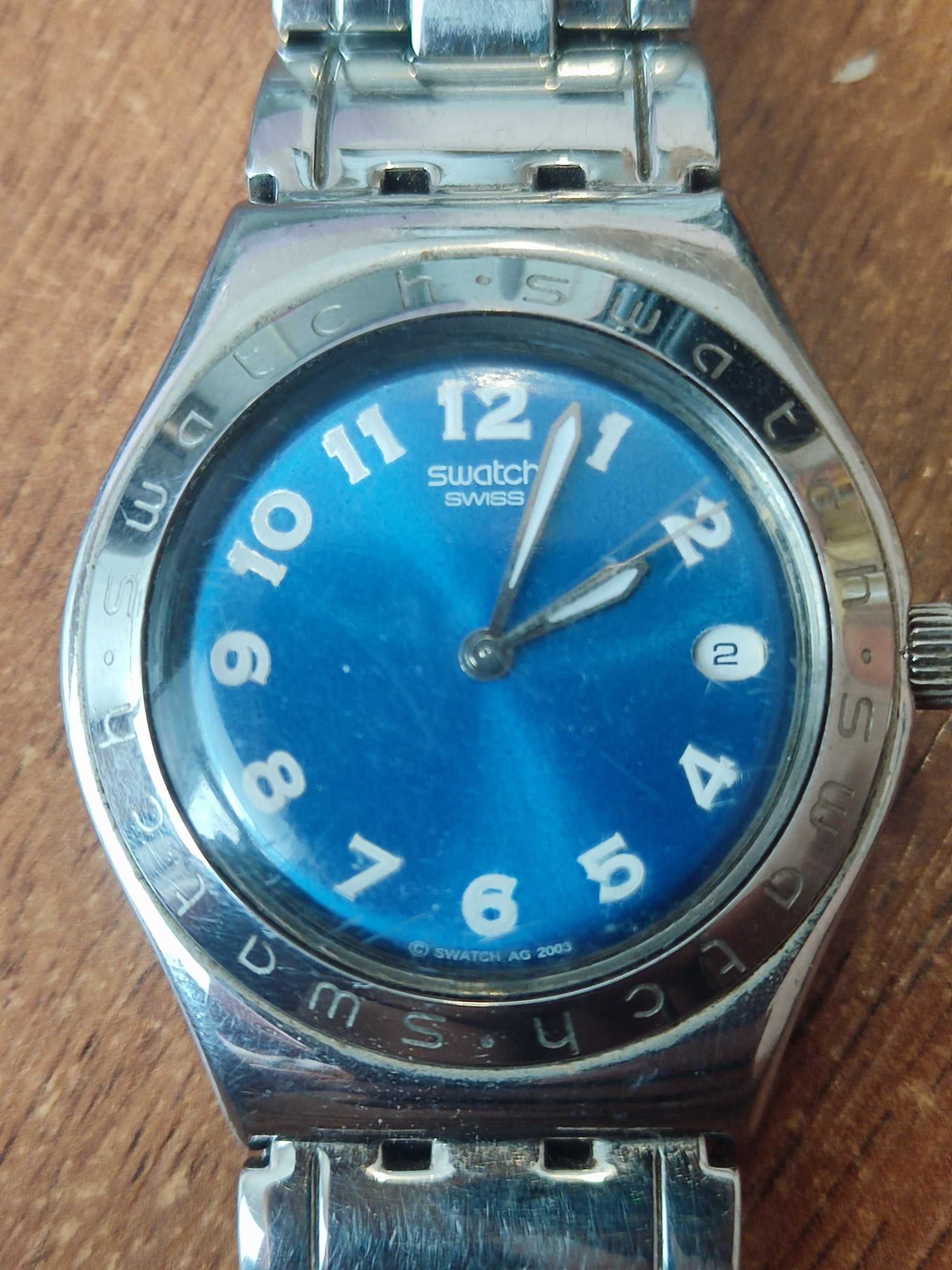 Женские часы Swatch