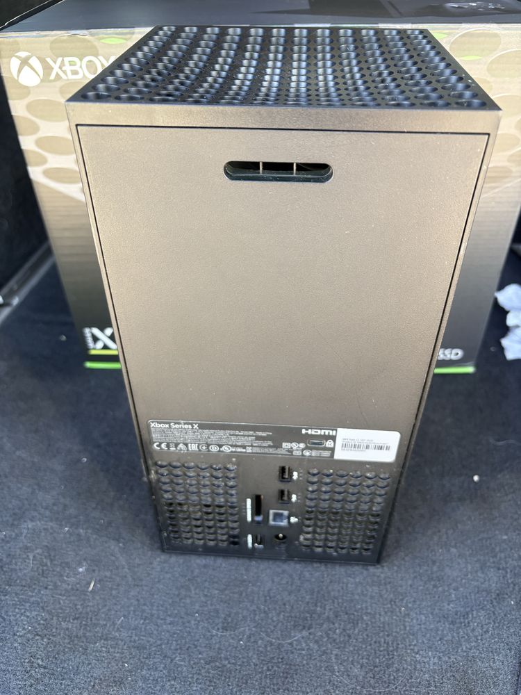 Xbox series x 1 tb ssd pudelko
