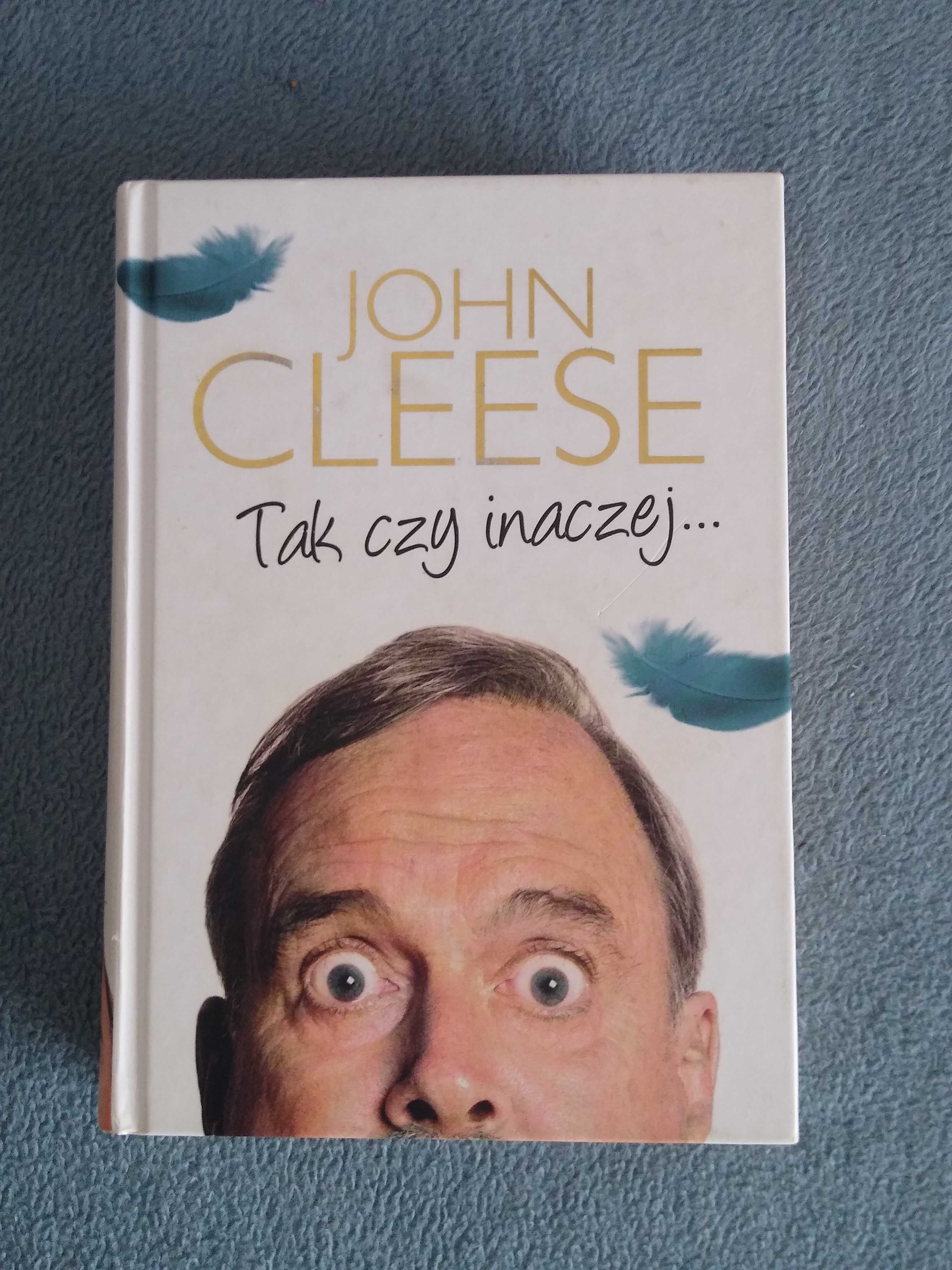 „Tak czy inaczej…” John Cleese