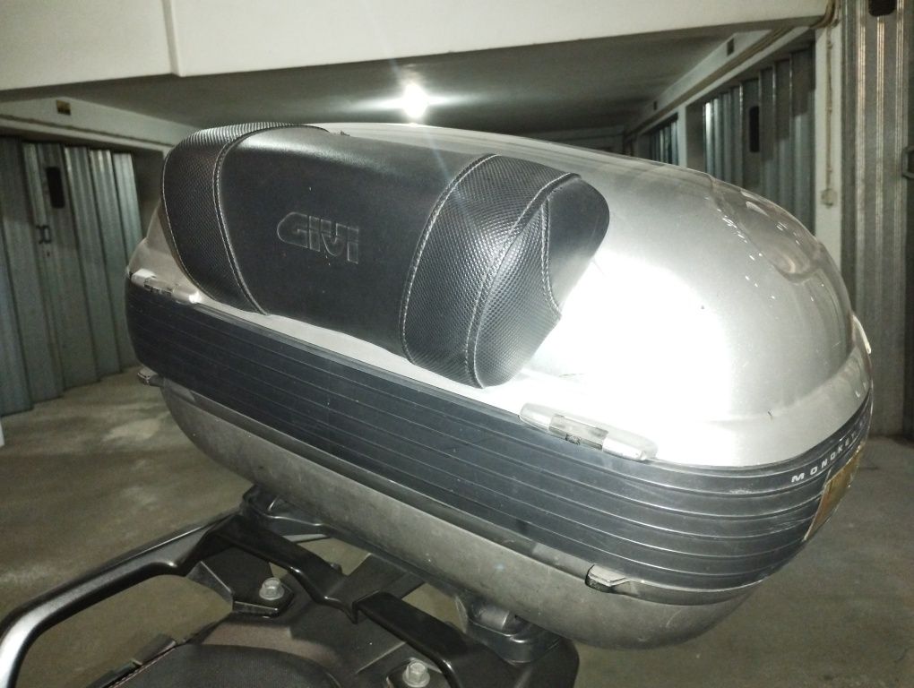 Vendo Top Case GIVI V47 MAXI