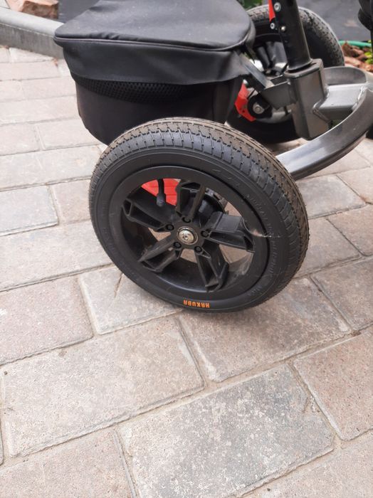 Продам детский трехколесный велосипед Azimut Neo.