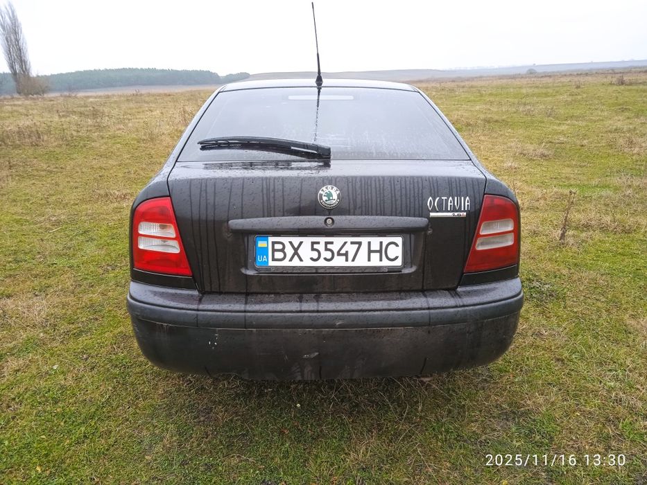 Продам  шкоду октавію тур 2003 р.в.. 1.6 бензин