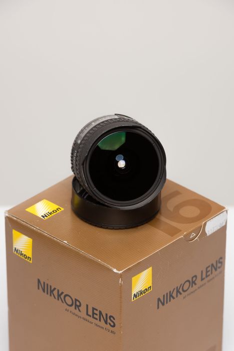 Obiektyw Nikon Nikkor AF Fisheye 16mm f/2.8D