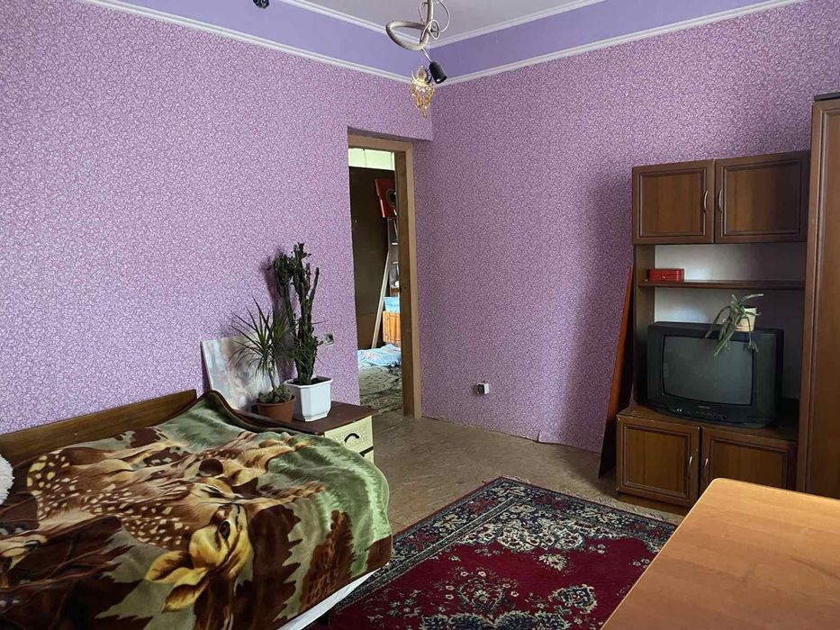 Продам будинок на Таращанському масиві