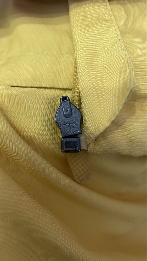 Вітровка найк оріг на мікро сетці .