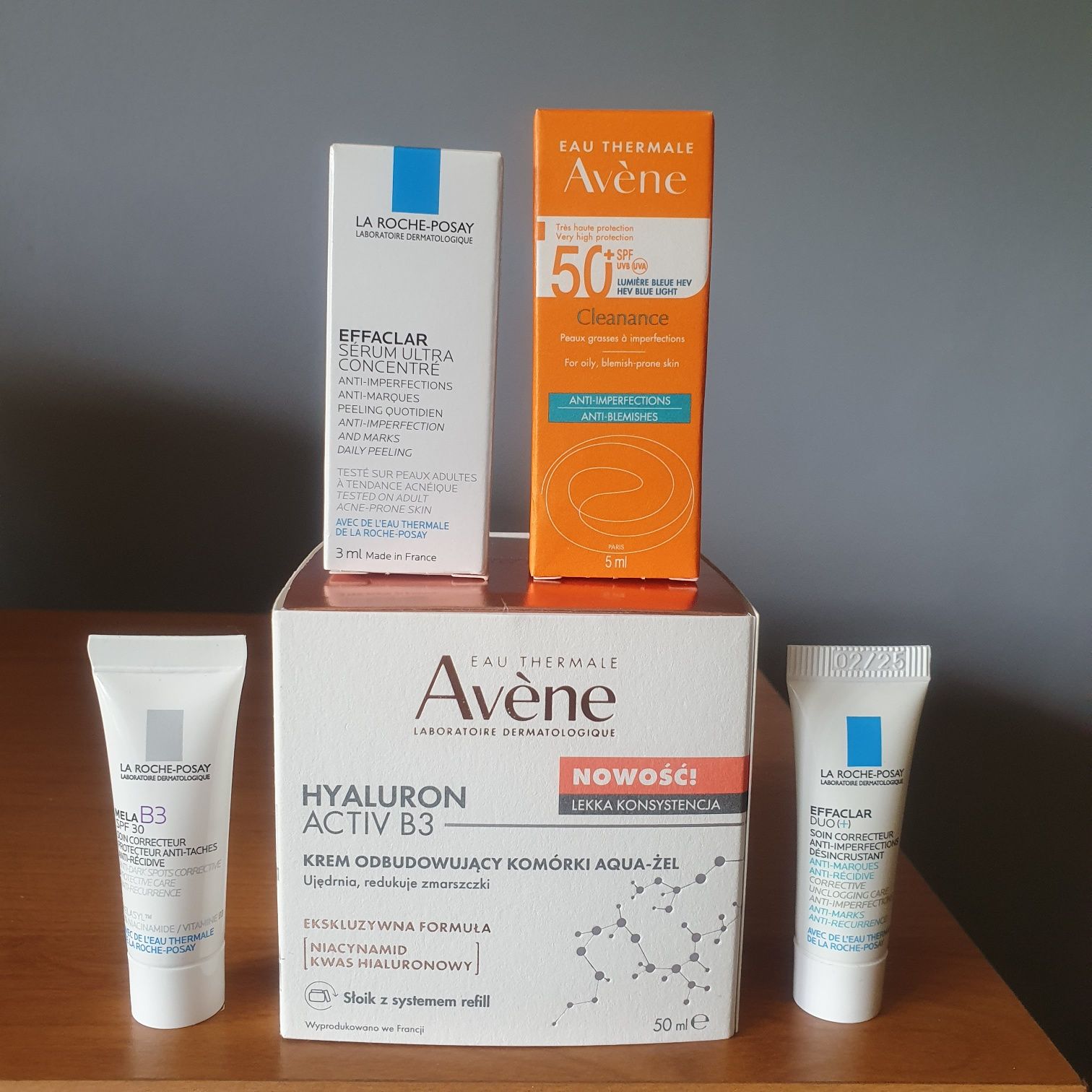 Avene Hyaluron activ b3 - La roche posay gratis.