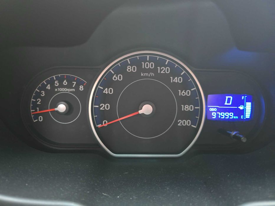 Hyundai i10 2011