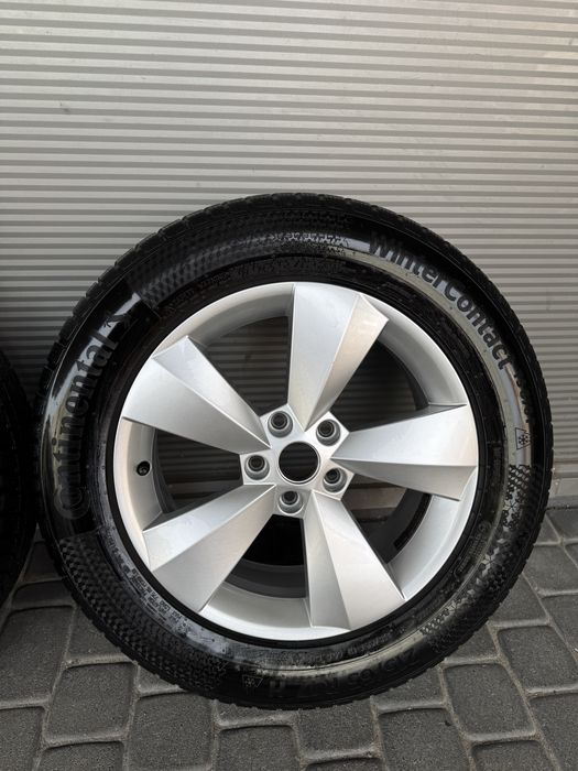 r17  5/112   6.5 j   ET38  зимова резина 215/65 Continental TS850/870