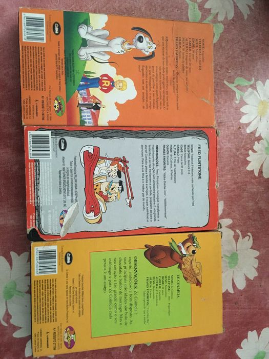 Cassetes VHS desenhos animados as 3 são 10€