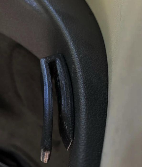 Фіксатор ремня Scenic 3