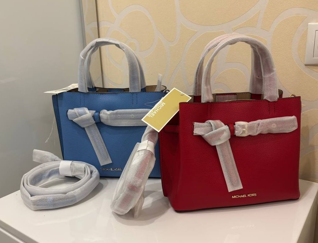 Оригінал шкіряна сумка Michael Kors Emilia small