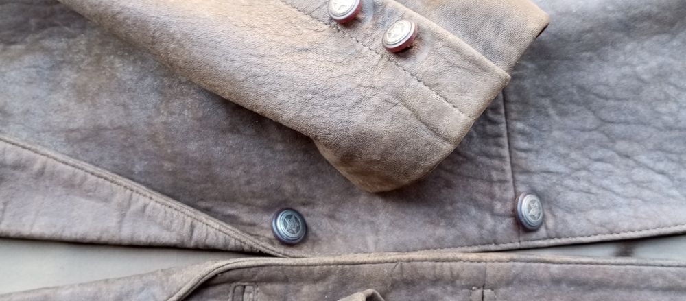 Casaco em pele Giannoni