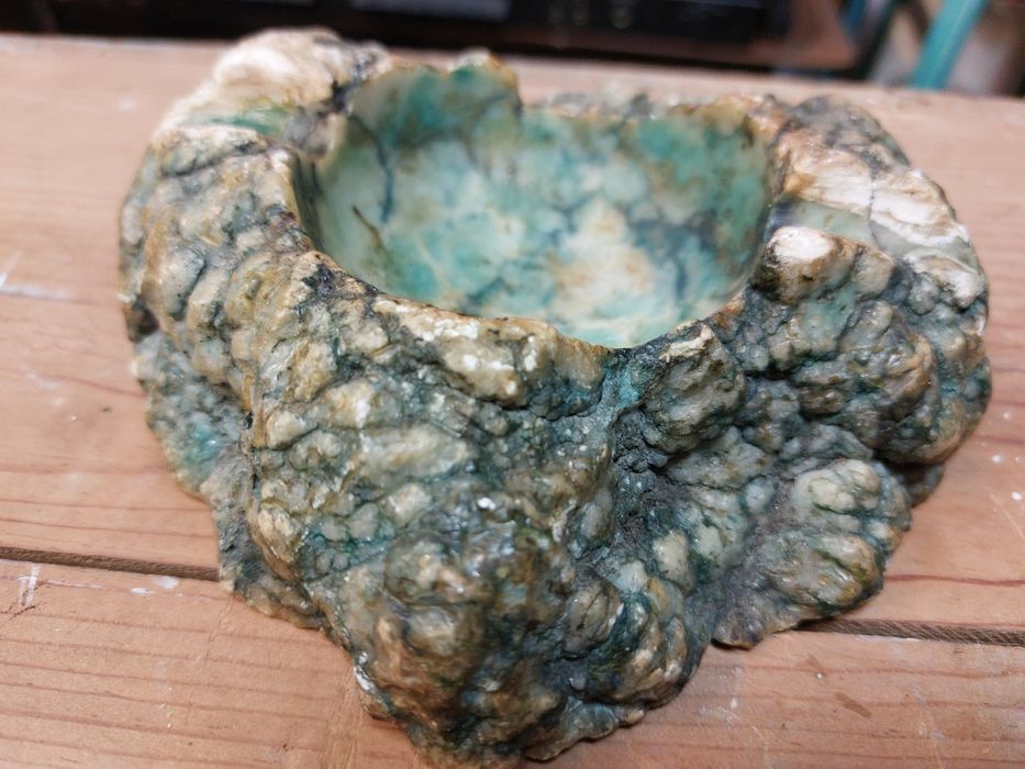 Cinzeiro em granito, pedra natural