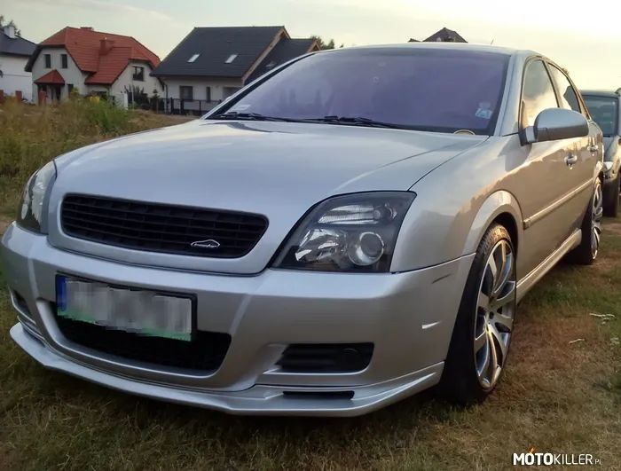 OPEL VECTRA C GTS SRI PRZEDNIA DOKŁADKA ZDERZAKA PODKŁAD