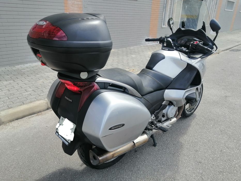 Honda Deauville NT700VA