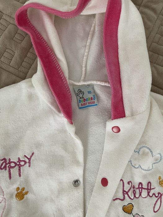 Костюмчики на дівчинку 74-80 р.