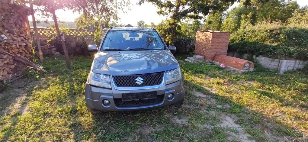 Grand vitara 2.0 lpg